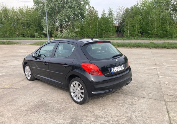 Peugeot 207 cena 13000 przebieg: 170000, rok produkcji 2007 z Tarnów małe 211